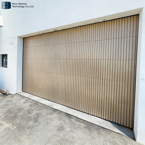 <span class=keywords><strong>Porte</strong></span> <span class=keywords><strong>de</strong></span> <span class=keywords><strong>garage</strong></span> sectionnelle motorisée à montage encastré <span class=keywords><strong>de</strong></span> haute qualité avec lattes verticales - Product Image 5