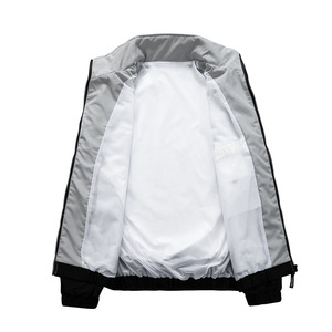Chaqueta deportiva informal para hombre para primavera y otoño, abrigo versátil diario para jóvenes con cuello levantado, cierre de cremallera y logotipo frontal - Product Image 3