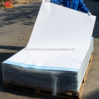 Tapis miroir blanc personnalisé pour mariage en plein air, revêtement de sol réfléchissant, tapis miroir pour la décoration de la scène de fête de mariage