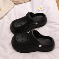 Nouvelle collection d'été : Sandales de jardin à semelle épaisse en EVA, motif perforé, mignonnes et antidérapantes, style tongs de plage