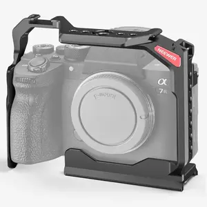 Cage pour appareil photo en alliage d'aluminium de haute qualité CA004 pour A7RV/a7IV/<span class=keywords><strong>a7RIV</strong></span>/a7SIII/a1 avec base Arca et accès complet - Product Image 1