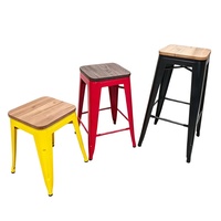 Chaises de salle à manger empilables en métal industriel, tabourets de bar en fer avec assise en bois pour restaurant, café, cuisine, usage intérieur et extérieur