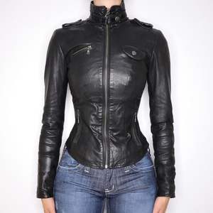 Blouson Moto Femme Personnalisé 2026 en Similicuir à Manches Longues et Col Montant – Manteau de Motard pour l'Automne - Product Image 3
