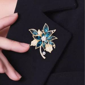 ハイエンドの絶妙なコサージュブローチインターネット有名人ファッション女性用ブローチアクセサリー - Product Image 4