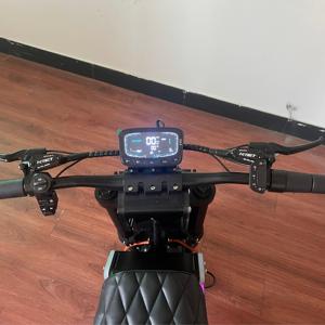 Scooter Eléctrico para Adultos de 72V 10000W/15000W con Doble Motor, Plegable, Rápido, con Ruedas de 13/14 Pulgadas, Batería Extraíble de 40Ah y Frenos de Disco Hidráulicos - Product Image 4