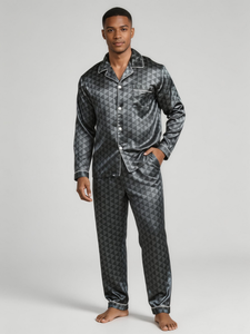 Pyjamas en soie pour hommes, ensemble de vêtements de maison de luxe personnalisés pour hommes, vêtements de détente doux et rafraîchissants, vêtements de nuit pour hommes, production en gros en usine - Product Image 3