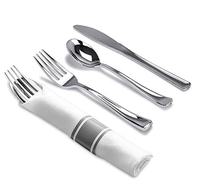 Toptan tek kullanımlık plastik çatal bıçak kaşık Set haddelenmiş altın sarılı gümüş peçeteler Forks içerir bıçaklar kaşık için parti