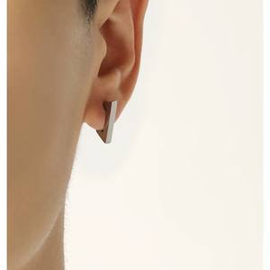 Pendientes geométricos con forma de puño, tono dorado, triangulares, hexagonales, cuadrados, joyería de moda unisex para hombres, mujeres, estudiantes, parejas - Product Image 3