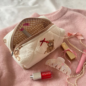 <b>Cute</b> teddy <b>bear</b> makeup bag, portable cosmetics and skincare storage bag, large capacity cartoon print toiletry bag - Product Image 1