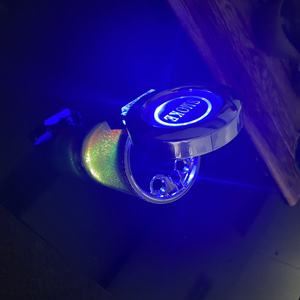 Design portabicchieri bling per auto in alluminio creativo intelligente portatile con posacenere per fumatori a luce led con accendino - Product Image 4