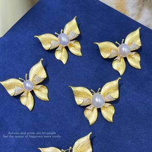 เข็มกลัดไข่มุกทรงโบว์หรูหราสไตล์ยุโรป-อเมริกัน ดีไซน์ปีกดอกไม้สุดพิเศษ ทำจากสแตนเลส  แฟชั่นใหม่ล่าสุด นำเข้า - Product Image 2