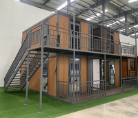 Maison conteneur extensible de 20 pieds à double aile, préfabriquée, résistante aux ouragans, unité de logement modulaire fixée par câbles en acier