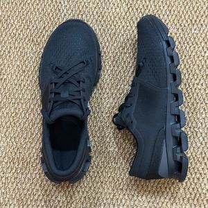 Designer Brand Logo Breathable Ultralight Height Increasing Cloud <b>Running</b> Shoes Unisex Wear Resistant Low Top Outdoor Casual - Product Image 4