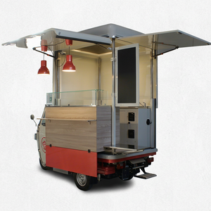 Food Truck Vintage à 3 Roues Motorisé avec Plaque de Cuisson, Corps en Acier Résistant à la Rouille, Longueur 4,8 m pour Utilisation Extérieure - Product Image 1