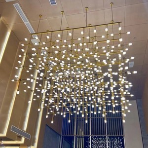 โคมไฟระย้า GS60020 สีทอง LED AC 220V ไฟตกแต่งสำหรับล็อบบี้โรงแรม ร้านอาหาร โถงรับรอง และสถานที่เชิงพาณิชย์ - Product Image 2