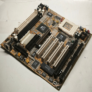 Plc Super Socket 7 AT P5SD-B+ เมนบอร์ดรุ่น Rev <span class=keywords><strong>1.0</strong></span> (VIA MVP3) ISA PCI <span class=keywords><strong>AGP</strong></span> + โบนัสขายส่ง - Product Image 1