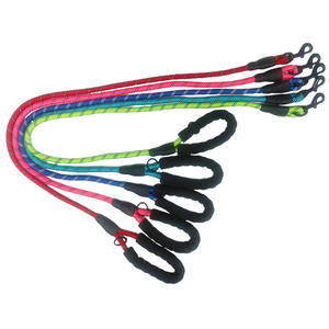 Correa Retráctil para Perro de Nailon de Alta Densidad con Liberación Rápida, Diseño Reflectante, Resistente al Desgaste y Antideslizante para Perros Grandes - Venta al por Mayor - Product Image 1