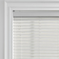 Stores verticaux sans fil en PVC imitation bois de haute qualité, blancs, pour intérieur, persiennes plaquées, durables, faciles à nettoyer, design moderne