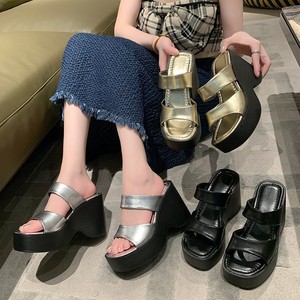 Sandali Sportivi <span class=keywords><strong>con</strong></span> <span class=keywords><strong>Zeppa</strong></span> e Piattaforma, Nuova Collezione Estate 2024, <span class=keywords><strong>Scarpe</strong></span> da Donna, Vendita all'Ingrosso - Product Image 4