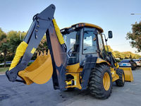 Backhoe Loader 8T Side Shift XC8-C2570 Kecepatan Perjalanan 38km/jam Oli Hidrolik 95L untuk Konstruksi