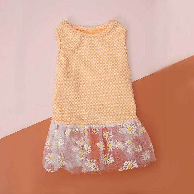 สีเหลือง