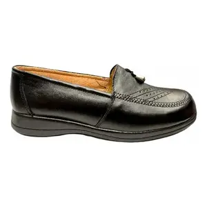 Scarpe Basse da Donna Angelina in Vera Pelle, Punta Tonda, Slip-On, Stile Autunnale, Nere con Decorazione a Fibbia - Product Image 3