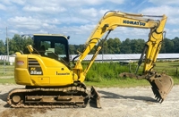 Excavatrice sur chenilles hydraulique Komatsu PC88MR-10 de 2017, 10 tonnes, faible nombre d'heures, flèche pivotante, queue compacte, moteur PLC, occasion