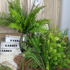 พืชเทียมรวมถึงมัดของตกแต่งหญ้าสีเขียวลำต้นยาวสำหรับงานแต่งงานและการตั้งค่างานเฉลิมฉลอง - Product Image 1