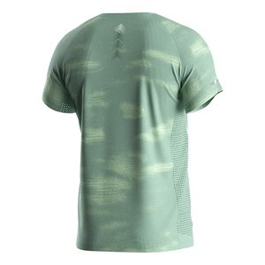 เสื้อยืดวิ่งสำหรับผู้ชาย ระบายเหงื่อได้ดี ผ้าตาข่ายระบายอากาศ โลโก้สะท้อนแสงสำหรับวิ่งกลางคืน - Product Image 4