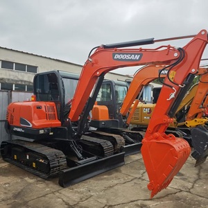 รถขุด Doosan DX60 มือสอง ขนาด 6 ตัน ลดราคาพิเศษ พร้อมใบรับรอง EPA/CE มีสินค้าในสต็อก - Product Image 1