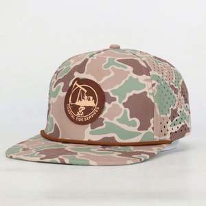 Gorra Snapback OEM Personalizada de 5 Paneles con Parche de Cuero Deportivo, Diseño de Camuflaje 'Old School Duck', Agujeros Cortados con Láser y Logotipo, Venta al por Mayor - Product Image 4