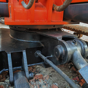 Used Doosan DX75/DX75-9C/DX75LC-9C Mini Excavator 7 Ton Operating Weight New Holland Engine Kawasaki Pump Gear Hydraulic System - Product Image 3