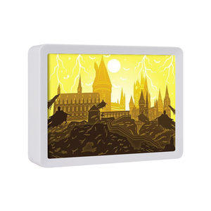 Hogwart Castle-lanterne en papier avec cadre en plastique et éclairage Led - Product Image 4