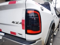 Spedking 09-18 Offre Spéciale Pièces De Voiture Kits Feu arrière Accessoires feux arrière avec running Light pour dodge ram 1500