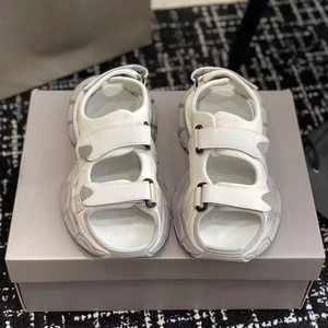 Sandales de sport décontractées et tendance pour l'extérieur - Classiques blanches respirantes antidérapantes pour la plage 3.0 - Légères avec bride à boucle - Product Image 1