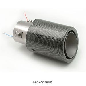 Silencieux d'<span class=keywords><strong>échappement</strong></span> <span class=keywords><strong>Scorpion</strong></span> en fibre de carbone modifié pour voitures Gorge de queue en acier inoxydable avec lumière colorée LED et buse de queue - Product Image 2