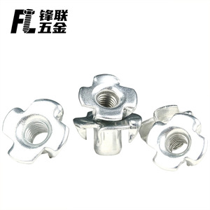 Insert de fixation à quatre griffes galvanisé Fenglian, filetage interne, acier au carbone Q235, DIN1624, niveau 4.8, pour assemblage de meubles - Product Image 2