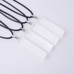 प्राकृतिक सफेद Selenite क्रिस्टल लाठी लटकन हार के लिए बिक्री - Product Image 6