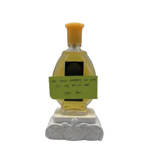 Penjualan langsung pabrik di Eropa Amerika Spanyol dubai parfum grosir botol parfum dengan kemasan kotak