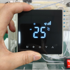 Tuya Smart AC Termostato: WiFi & Voice Control - Product Image 1