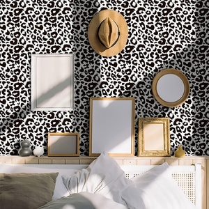 Exquisito Papel Tapiz Adhesivo de Cuero Blanco y Negro con Estampado de Leopardo, Papel de Contacto Blanco Moderno, Papel Tapiz Desmontable Engrosado - Product Image 4