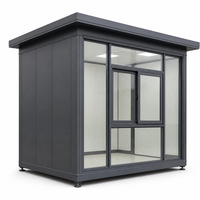 Poste de Garde Mobile Préfabriqué Compact avec Façade Entièrement Vitrée pour Point de Contrôle de Sécurité sur Site
