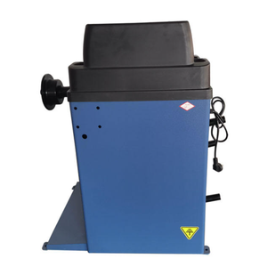 Vente de machines d'équilibrage de roues de voiture certifiées CE / Machine à changer les pneus / Machine d'équilibrage de roues avec livraison gratuite - Product Image 4