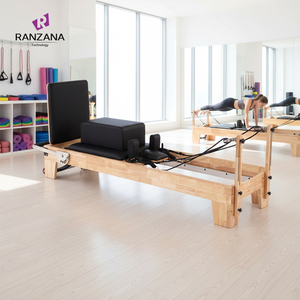 Máquina de <span class=keywords><strong>Pilates</strong></span> <span class=keywords><strong>Reformer</strong></span> Comercial Resistente de Madera de Roble, Estable para Gimnasios y Estudios, Producto Saludable, <span class=keywords><strong>Reformer</strong></span> de <span class=keywords><strong>Pilates</strong></span> de Roble Blanco - Product Image 1
