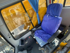 Grúa Móvil Económica de 32 Toneladas TC320C5 para Proyectos Pesados - Product Image 4