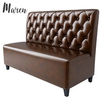 Mobilier de restaurant moderne en cuir et bois en forme de L pour pizzeria, café, salon de thé, club : canapé, banquette, table, chaise