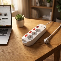 Prise multiple allemande, 3 voies, 16A, 230V~, avec protection enfant, interrupteurs individuels et interrupteur principal