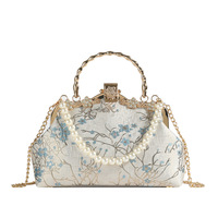 Cheongsam Hanfu sac à main à bandoulière nouveau Style Jacquard chinois estampage doré fleur de prunier bégonia artisanat sacs à bandoulière 2025 sac