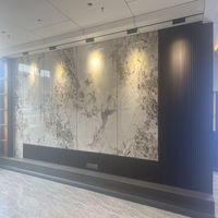 Revêtement décoratif mural en PVC résistant aux UV Panneau mural de douche en marbre 1220X2440mm