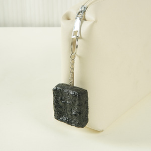 Modèle de tofu puant simulé en PVC, accessoire de tofu puant pour stand de marché nocturne, jouet alimentaire réaliste, porte-clés, pendentif - Product Image 4